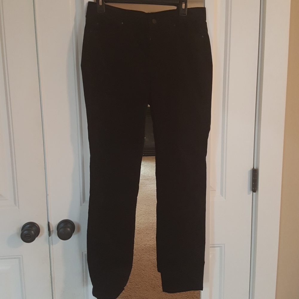 Flattering and comfy Ann Taylor crushed velvet jea